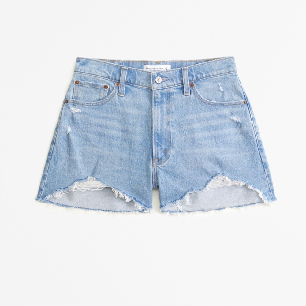 Abercrombie Curve Love High Rise Mom Short 4 inch Size 26/2